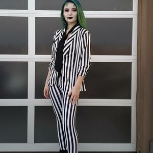 Meet your Posher, Corrina